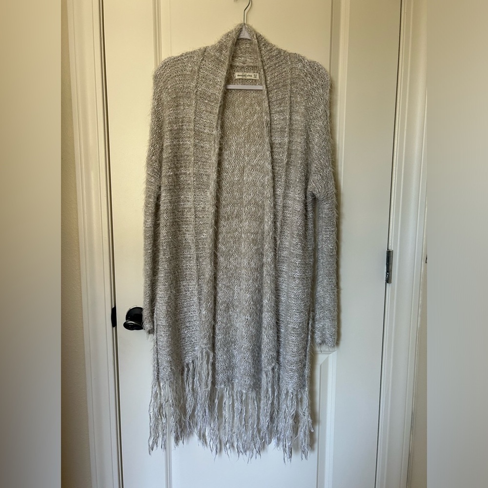 NWOT Abercrombie & Fitch Gray Fringe Cardigan Size XS/S - Picture 7 of 8